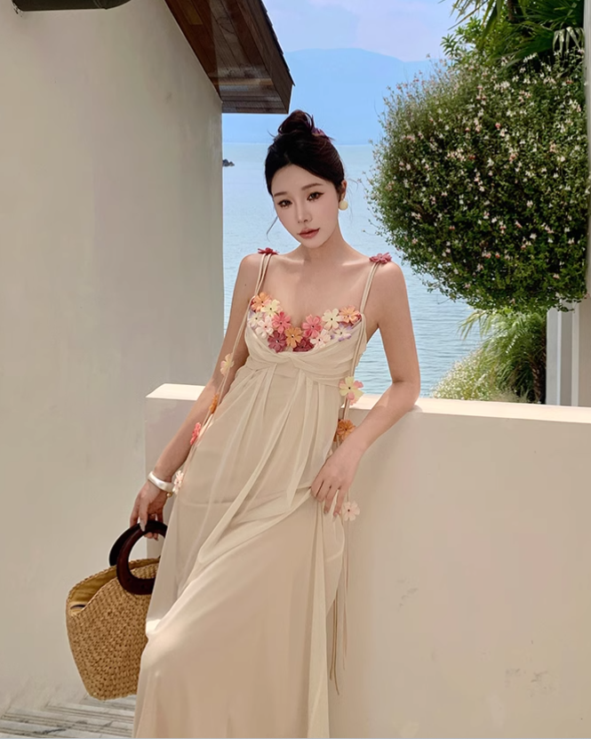 Simple Fashion Women Floral Design A-Line Spaghetti Strap Dress TP3079