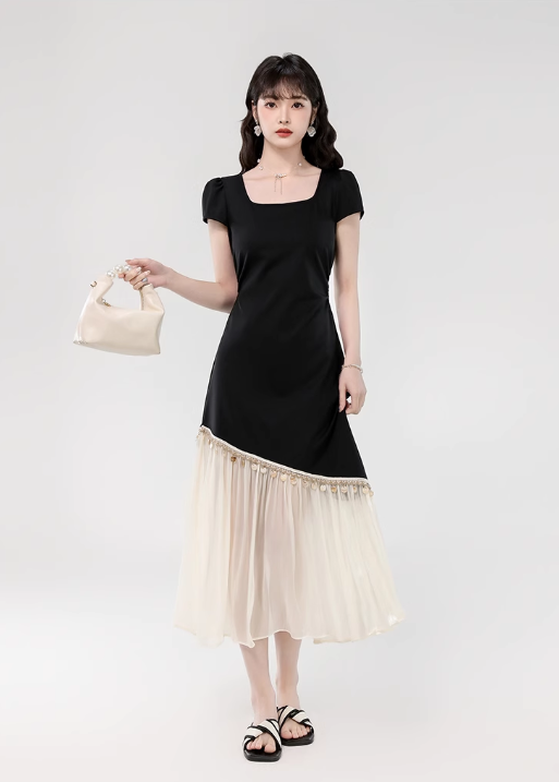 Vintage Fashion Black Irregular Design Elegant A-line Square Collar Short- sleeved Dress TP3352
