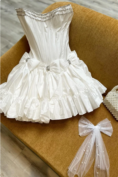 Vintage Beaded A-Line Homecoming Dress Strapless Party Dress Short Cocktail Dress TP4765