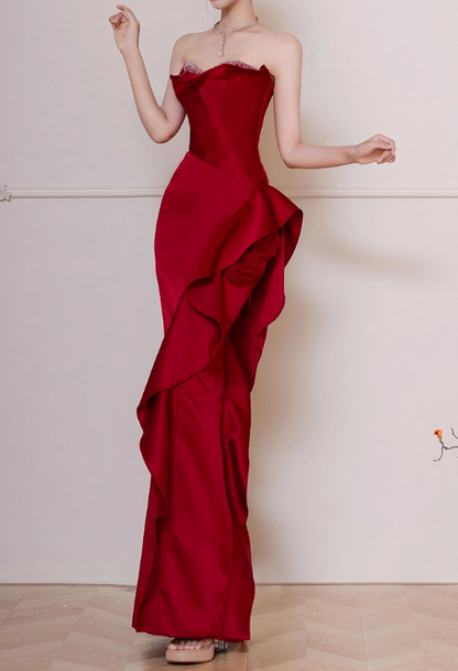 Elegant Red Satin Strapless Sheath Ruffled Beaded Sweetheart Neckline Evening Gown TP5283