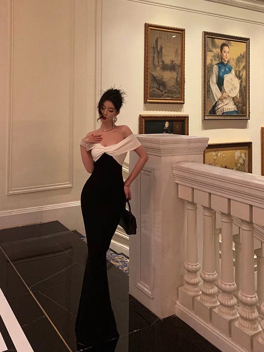 Classy Sheath Off The Shoulder Black Prom Dresses Birthday Outfits Evening Gown