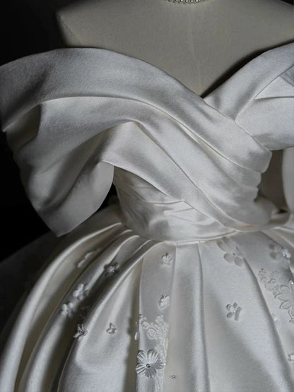 Timeless Ball Gown Off The Shoulder White Satin Long Wedding Dresses Bridal Dress