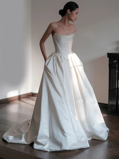 Unique Ball Gown Strapless Neckline Long White Satin Wedding Dresses