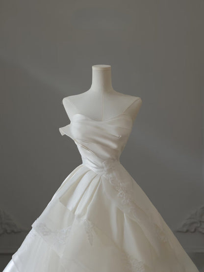 Timeless Ball Gown Sweetheart Tulle White Wedding Dresses Brides Dress