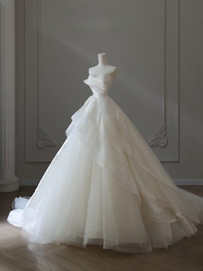 Timeless Ball Gown Sweetheart Tulle White Wedding Dresses Brides Dress
