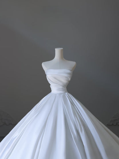 Timeless Ball Gown Strapless Satin White Long Wedding Dress Bridal Dresses