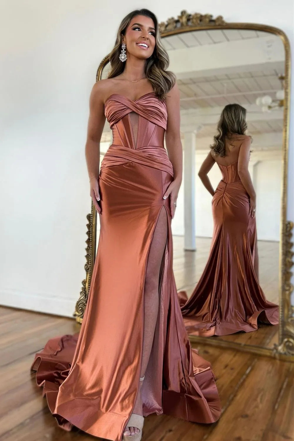 Chic Sweetheart Long Mermaid Satin Corset Prom Dress with High Slit