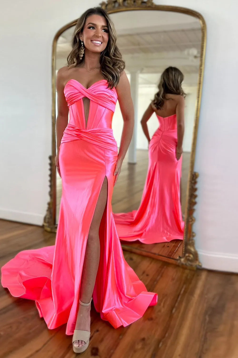 Chic Sweetheart Long Mermaid Satin Corset Prom Dress with High Slit