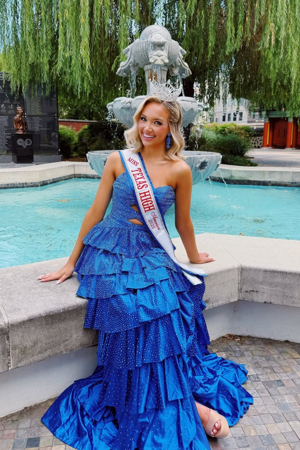 Gorgeous A-Line Sweetheart Lace Up Beaded Prom Dress with Keyhole Bodice and Ruffle Skirt