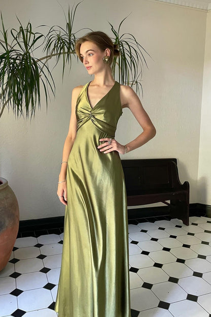 Elegant Meriamd Satin V Neck Prom Dress with Ruched Bodice