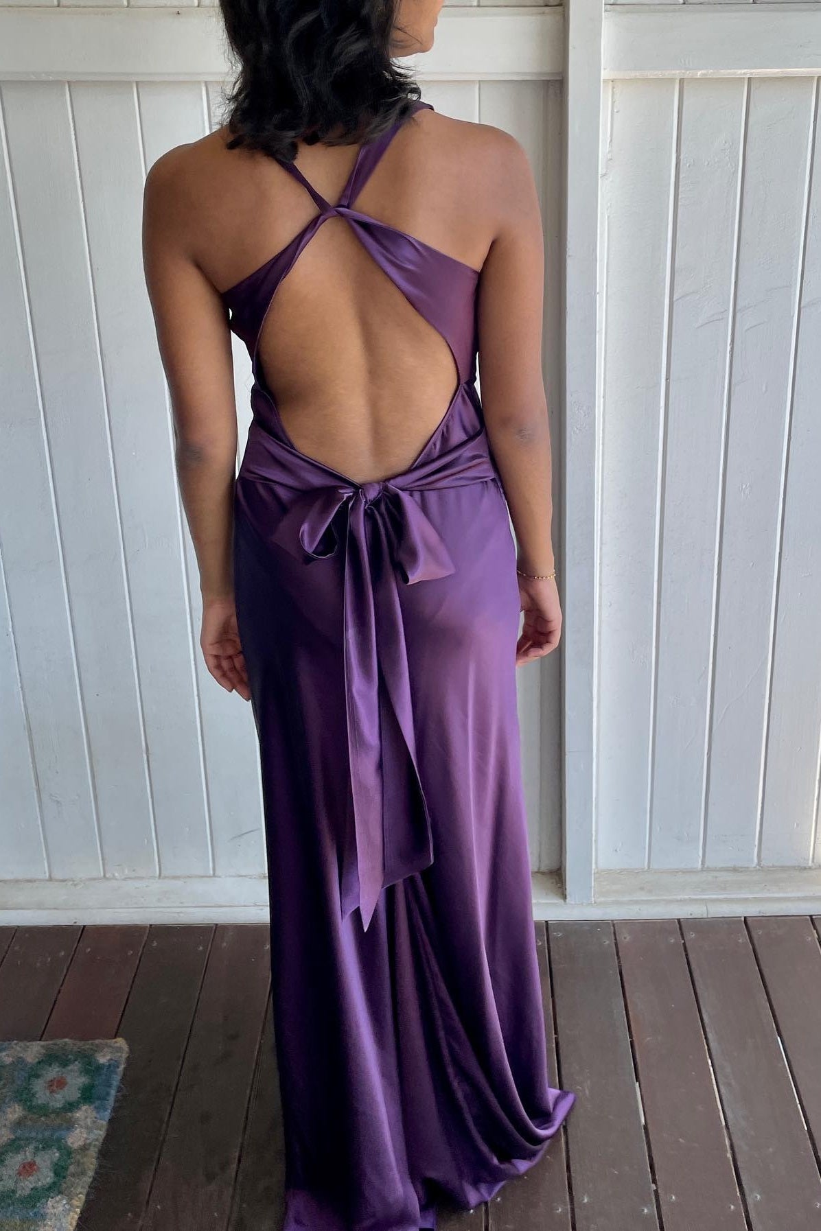 Elegant Meriamd Satin V Neck Prom Dress with Ruched Bodice