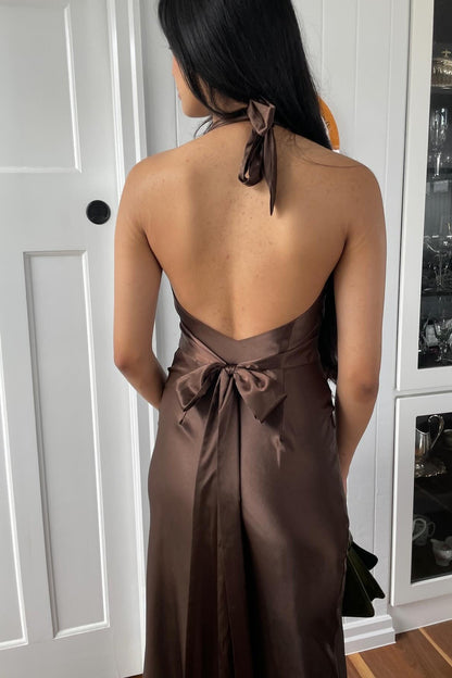 Elegant Meriamd Satin V Neck Prom Dress with Ruched Bodice