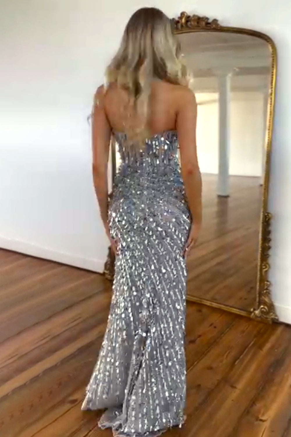 Sweetheart Mermaid Sequins Prom Dress with High Slit Skirt