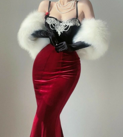 Sexy Burgundy Mermaid Spaghetti Strap Velvet Long Prom Dresses TP1672