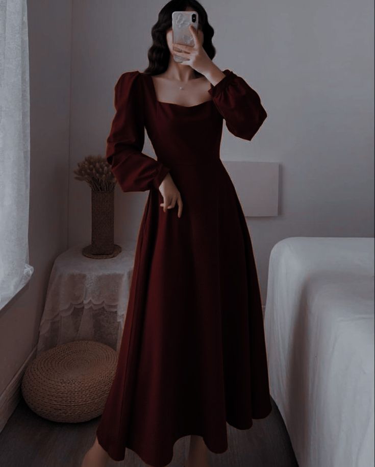 Vintage-Inspired Burgundy Square Neck Puff Sleeve Midi Dress Elegant A-Line Evening Gown TP1746