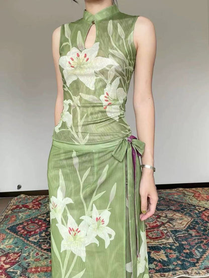 Elegant Green Sleeveless Lily Cheongsam Formal Dress TP1823