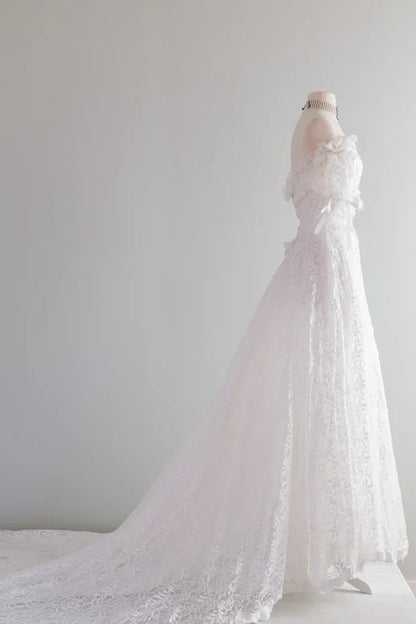 Elegant White A-line V-neck Short Sleeve Lace Floor-length Wedding Dress TP1841