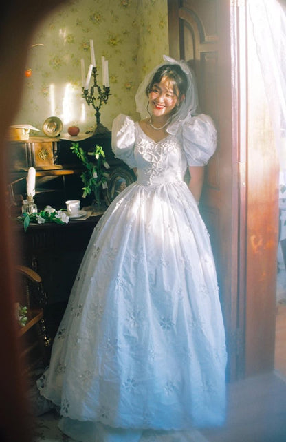 Vintage French White A-line Short Sleeve Floor Length Wedding Dress TP2052