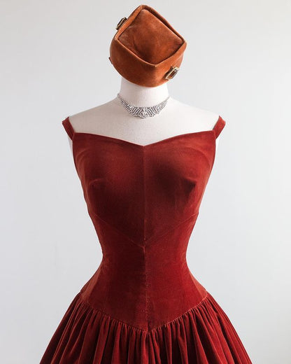Simple Burgundy A-line Off-shoulder Velvet Short Ball Gown Evening Dress TP2137