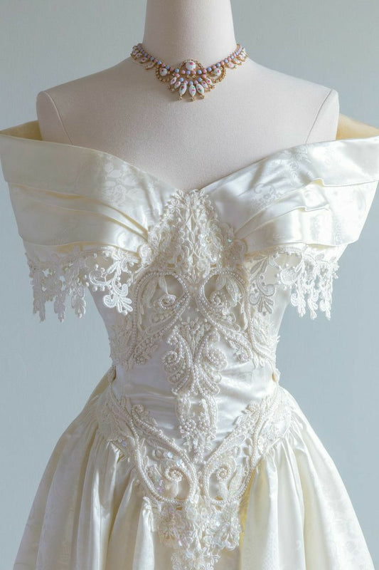 Vintage French Ivory A-line Off-the-shoulder Sequin Beaded Wedding Dress TP2165
