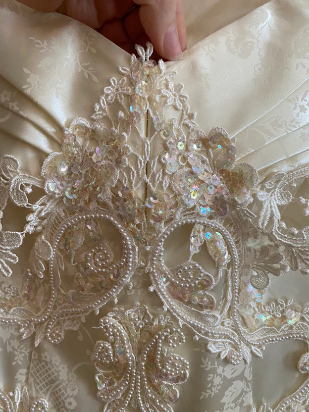 Vintage French Ivory A-line Off-the-shoulder Sequin Beaded Wedding Dress TP2165