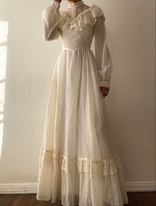 Vintage Ivory High Neck Long Sleeve Lace A-Line Prom Dress Wedding Dress TP2544