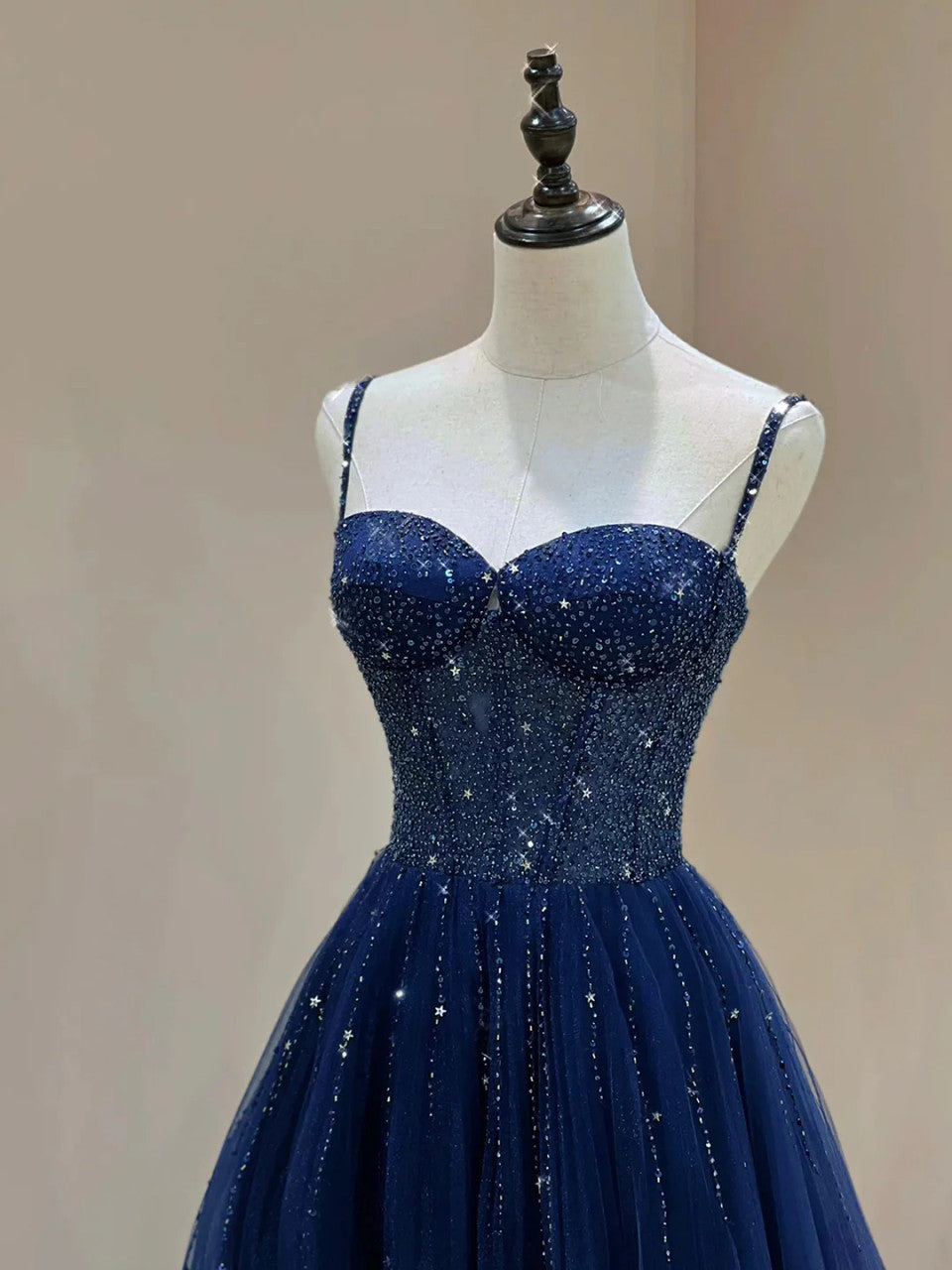Classy Tulle Prom Dresses Beaded Long Formal Evening Gowns