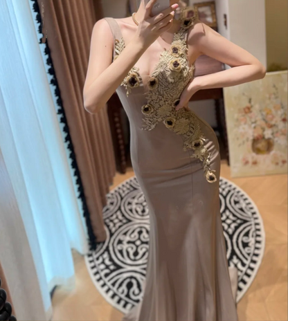 Vintage V Neck Satin Lace Appliques Mermaid Party Dress Evening Gown Long Wedding Guest Dress
