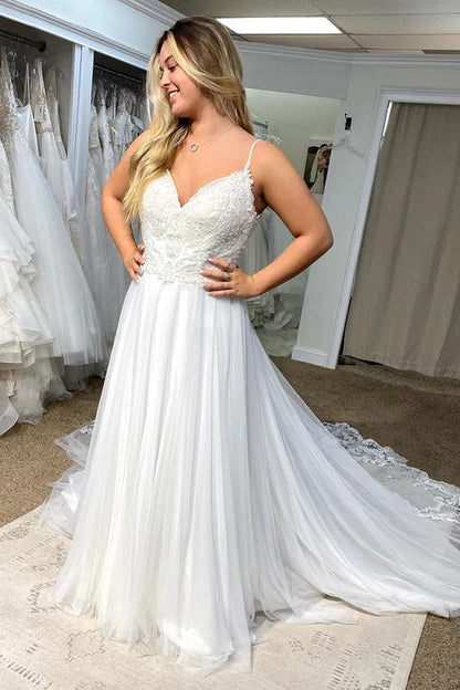 omberprom Elegant Tulle Spaghetti Straps Long Boho Wedding Dress with Lace Appliques