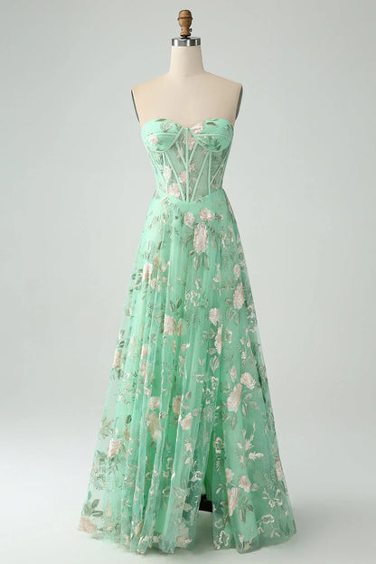 omberprom Green A-Line Evening Dress Sweetheart Corset Long Prom Dress with Embroidery