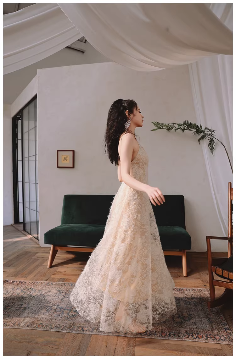 Elegant Sleeveless Lace Backless Long Birthday Party Dress Evening Gown
