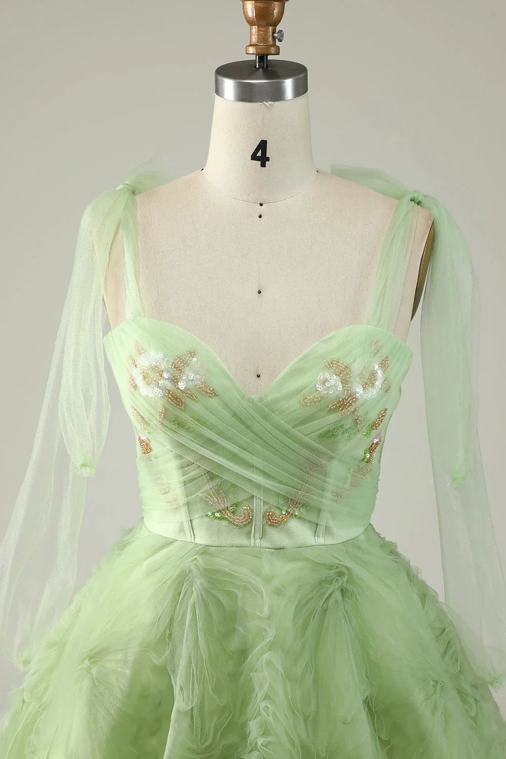 omberprom A Line Sweetheart Green Short Homecoming Dress with Appliques Lovely Graduation Dress
