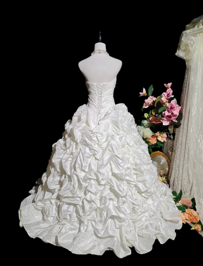 Retro Strapless Satin Pleated Beaded Ball Gown White Birthday Quinceanera Dress