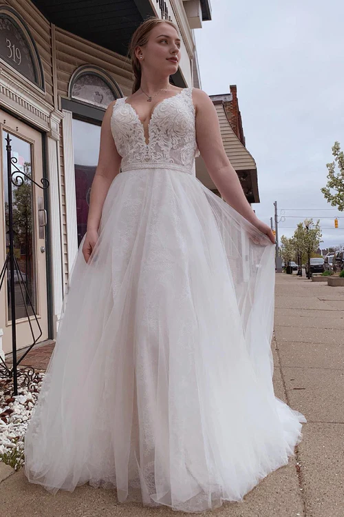 omberprom Elegant A-Line Tulle Long Wedding Dress with Beading