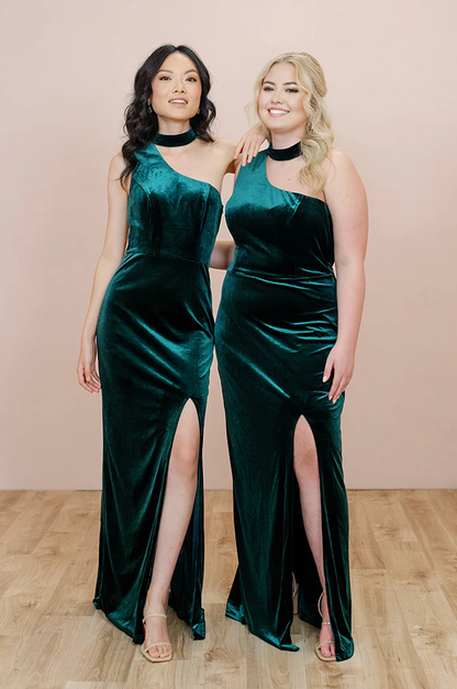 omberprom Elegant Velvet Dress Ruched Formal Dress for Wedding Guest Bridesmaid Dresses