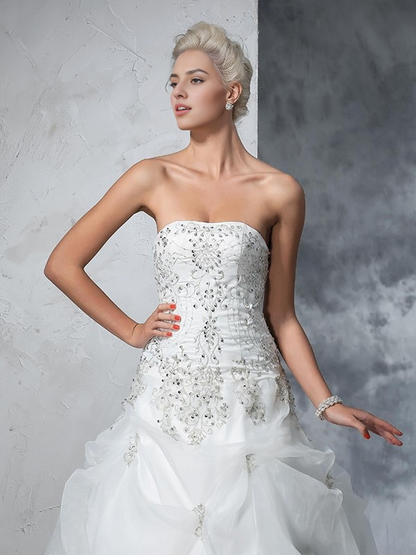 omberprom Dress To A Wedding Ball Gown Strapless Beading Sleeveless Long Organza Dress For Wedding