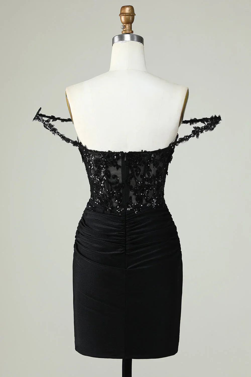 omberprom Short Homecoming Dress Unique Black Sheath Off the Shoulder Graduation Dresses with Appliques