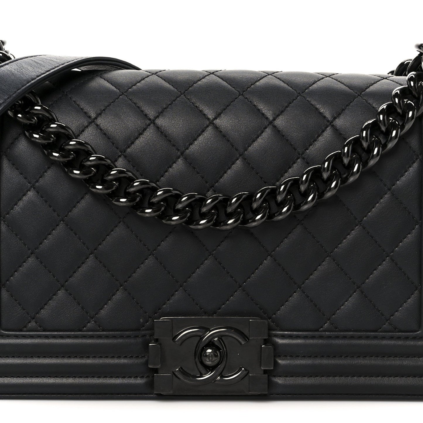 Calfskin Quilted Medium Boy Flap So Black