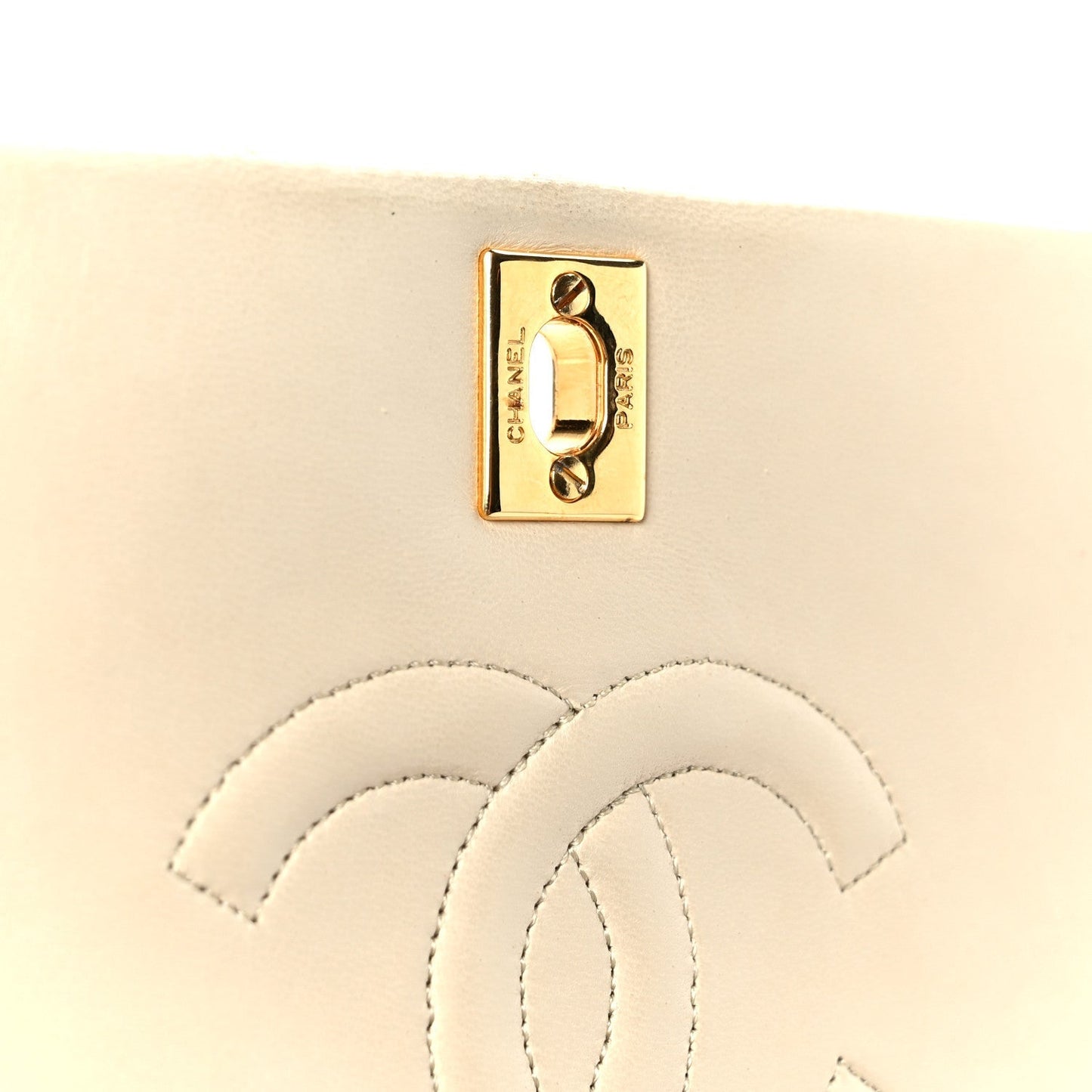 Lambskin Quilted Medium Single Flap Beige