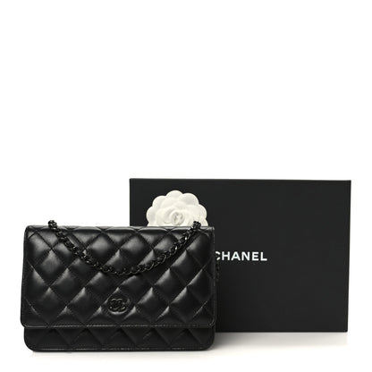 Lambskin Quilted Wallet On Chain WOC So Black
