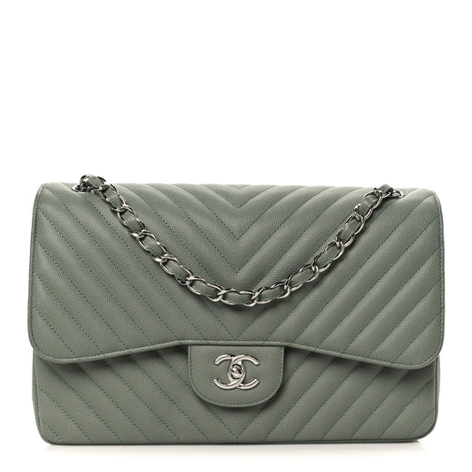 Caviar Chevron Quilted Jumbo Double Flap Green