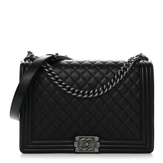 Caviar Quilted Large Boy Flap Black