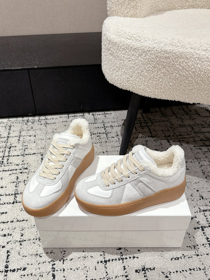 MM Platform German Training Shoes 50mm Light Grey White Suede Sheepskin Fur 558415