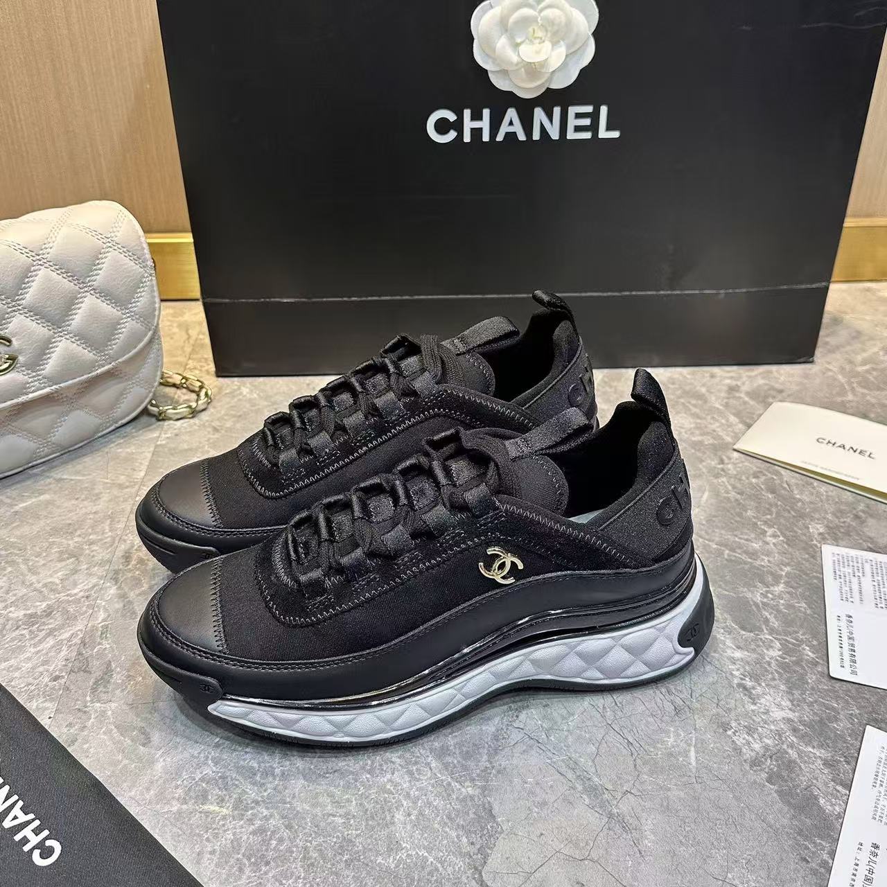 CC Low Top Sneakers Black White Mesh Splicing Cowhide