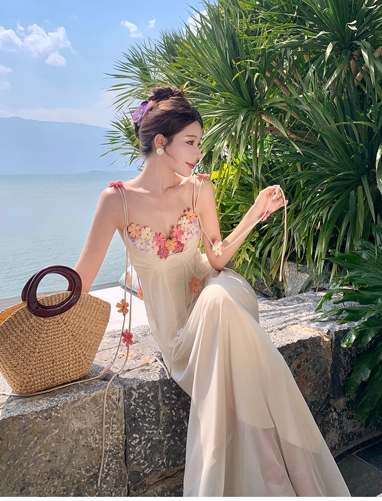 Simple Fashion Women Floral Design A-Line Spaghetti Strap Dress TP3079