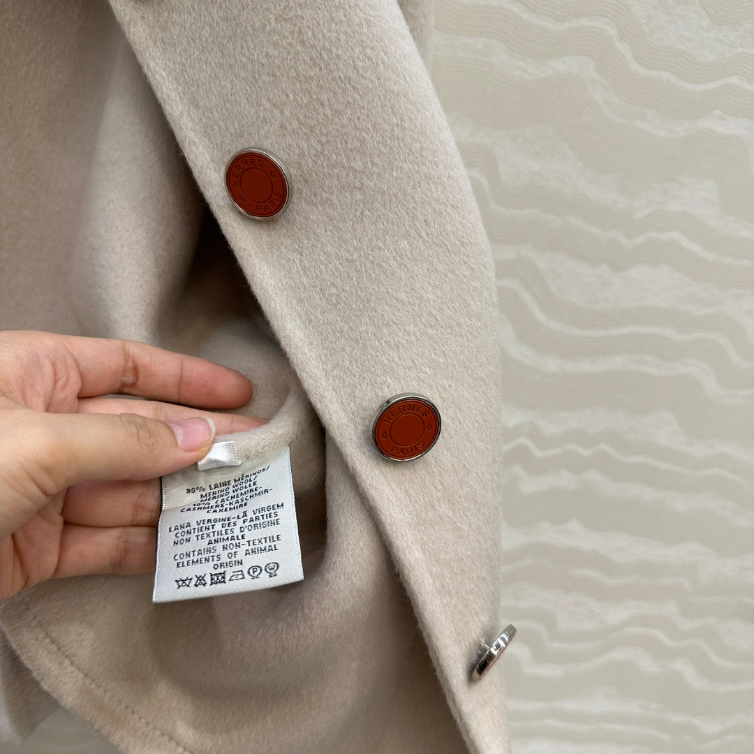 HM Coat Cream Wool and Cashmere 304574