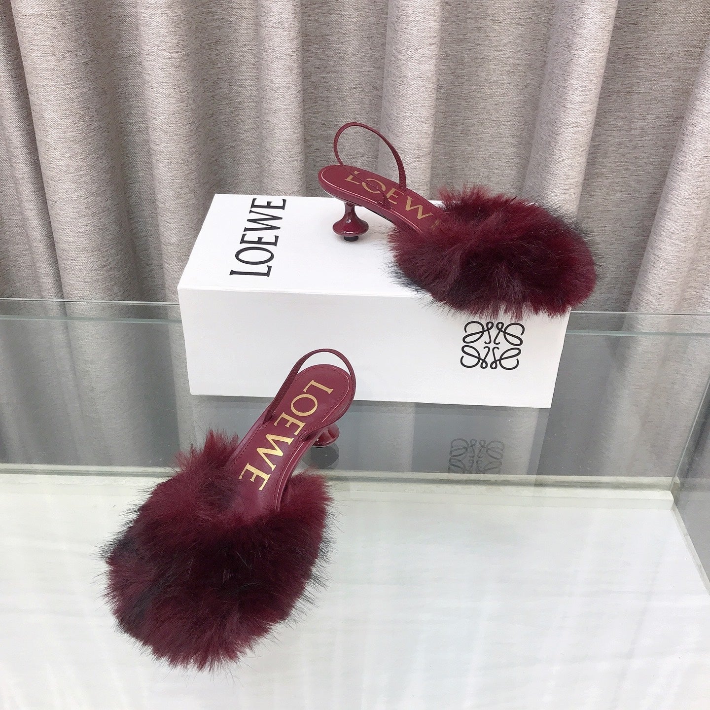 Loewe 25SS Fur-lined Mule 60 Burgundy in Fox Fur 597437