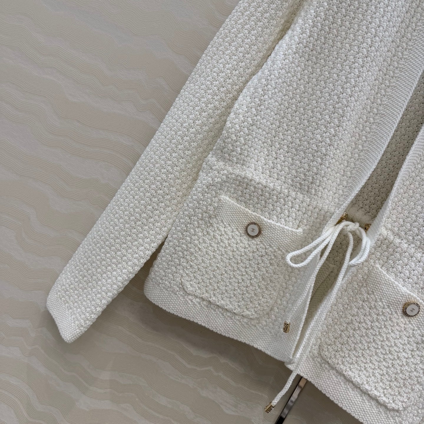 Chanel 26c Rhinestone Buckle Belt Cardigan White Wool 333715