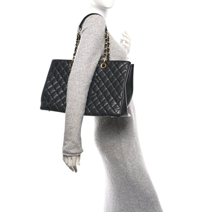 Caviar Quilted XL Grand Shopping Tote GST Black