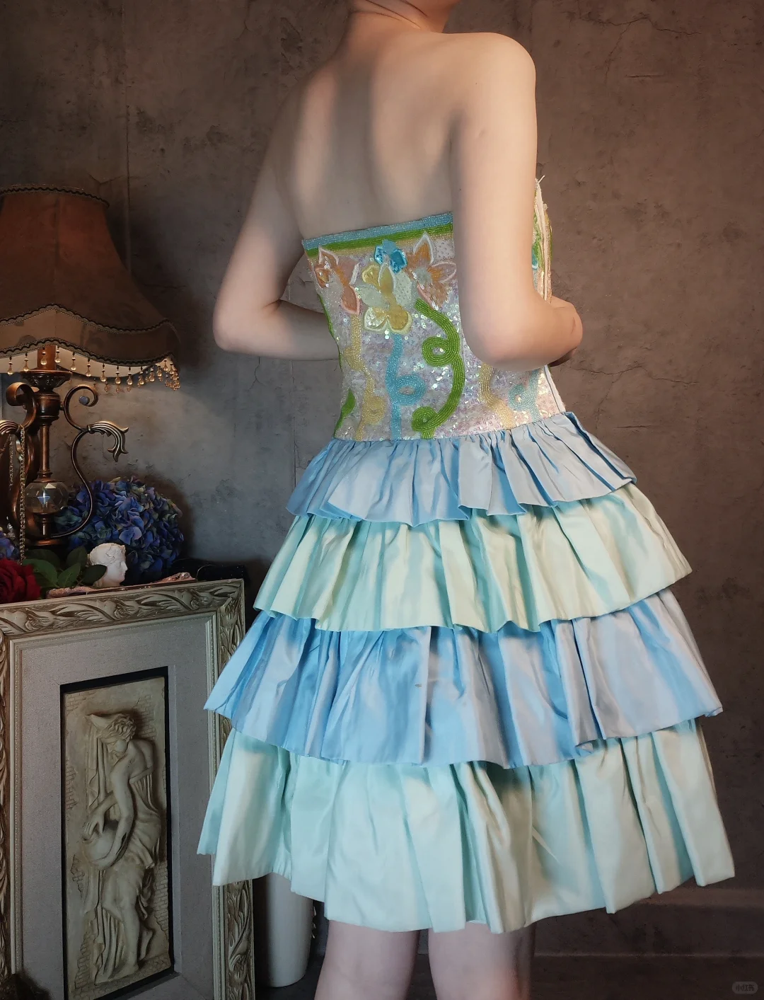 Retro Colorful Strapless Floral Design A-line Short Tiered Homecoming Dress TP4020